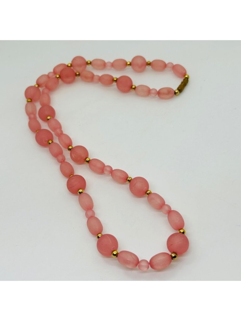 Pink Beaded Strand Necklace Graduated Frosted Acrylic Gold Tone Spacers Vintage